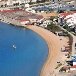 In Pag With Sea View, Terrace, Air Conditioning, Wifi Appartement