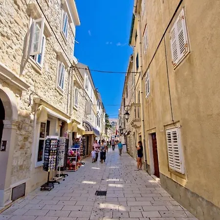 In Pag With Sea View, Terrace, Air Conditioning, Wifi Apartment Pag Town