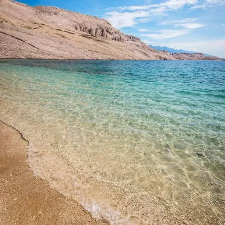 Apartment In Pag With Sea View, Terrace, Air Conditioning, Wifi