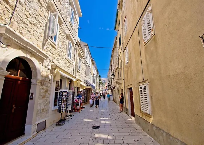 In Pag With Sea View, Terrace, Air Conditioning, Wifi Apartment Pag Town